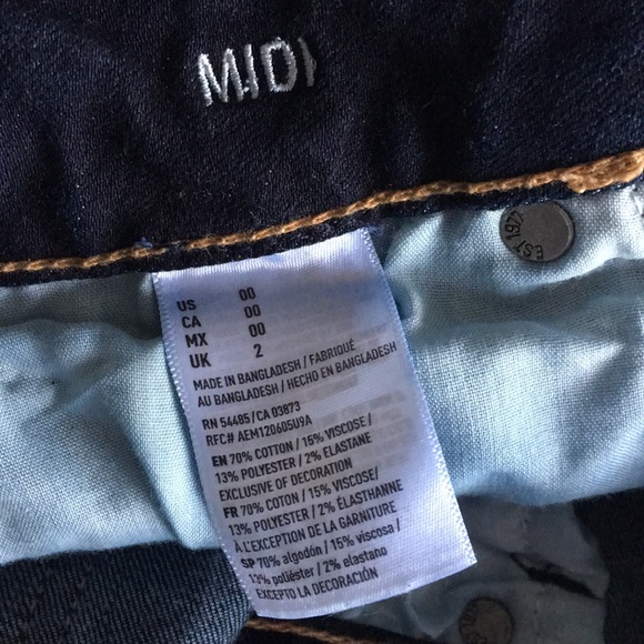 American Eagle Outfitters Midi Shorts - Picture 3 of 4